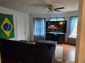 74 East St, Fitchburg MA 01420