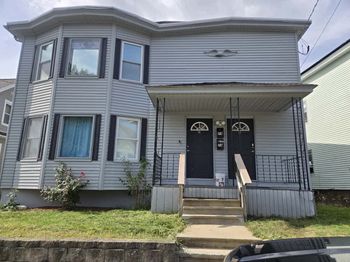 74 East St