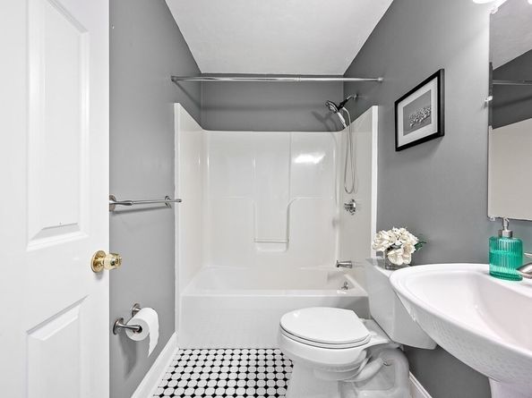 3 Carter Way, Worcester MA 01609