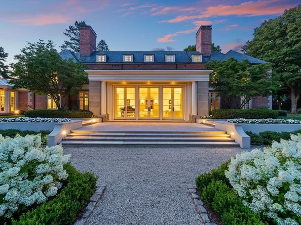 1014 Boylston Street, Brookline MA 02467