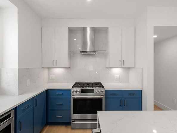 106 Webster PH1, Boston MA 02128