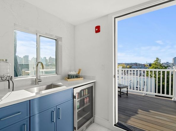 106 Webster PH1, Boston MA 02128