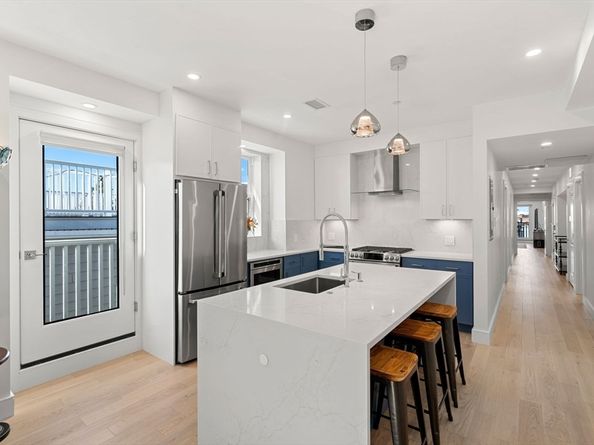 106 Webster PH1, Boston MA 02128