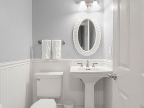 17 Henley St F, Boston MA 02129