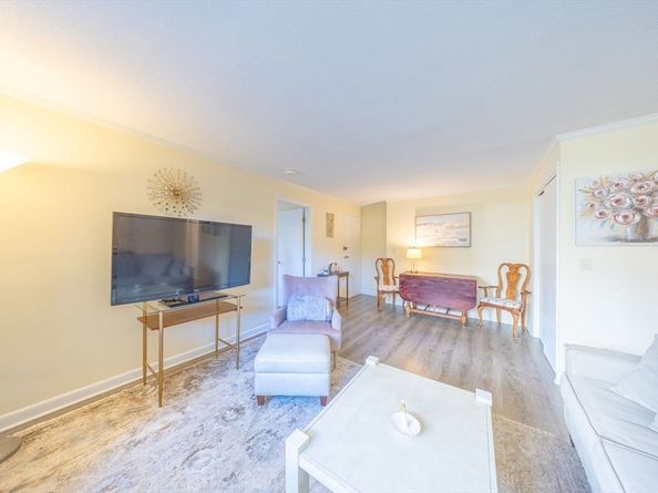 220 Essex St 1, Melrose MA 02176