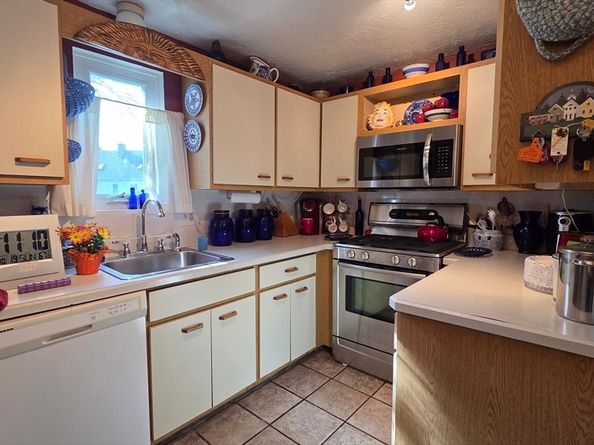 52 Liberty St C5, Plymouth MA 02360