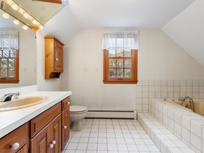 1 Red Coach Road, Hamilton MA 01982