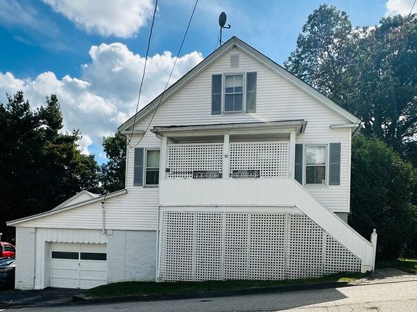 30 Valley St, Webster MA 01570