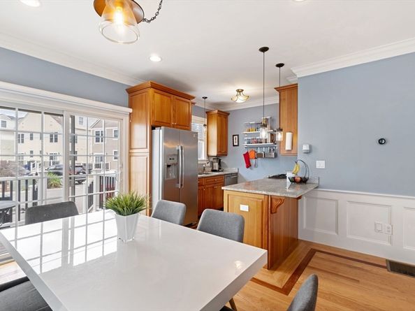 859 Adams St 859, Boston MA 02124