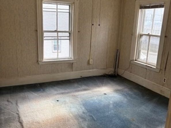 85 Marshall St, Medford MA 02155