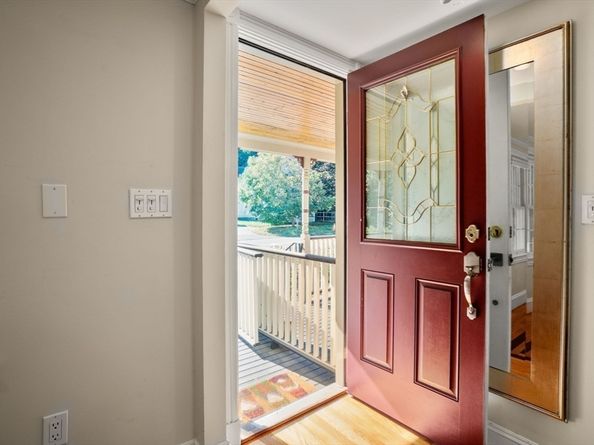 1844 Main St 1844, Concord MA 01742