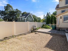 1844 Main St 1844, Concord MA 01742