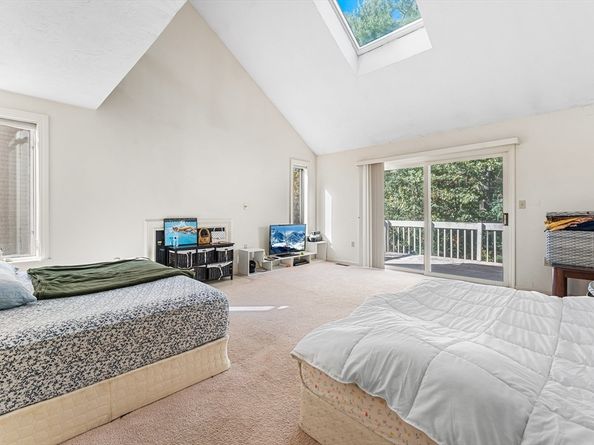 92 Jimney Dr 92, Westford MA 01886