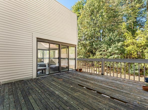 92 Jimney Dr 92, Westford MA 01886