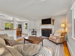 19 Fisher St, Westborough MA 01581