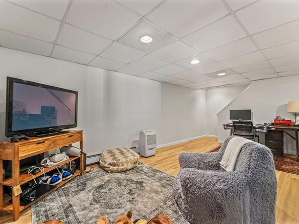 19 Fisher St, Westborough MA 01581