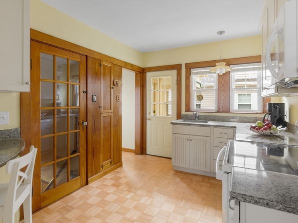 59 Chesbrough Road, Boston MA 02132