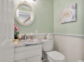 805 Lewis O Gray Dr 805, Saugus MA 01906