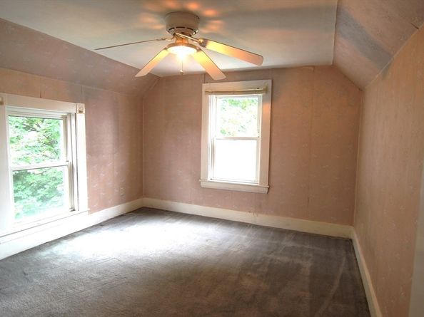 6-1/2 Leonard St, Milford MA 01757