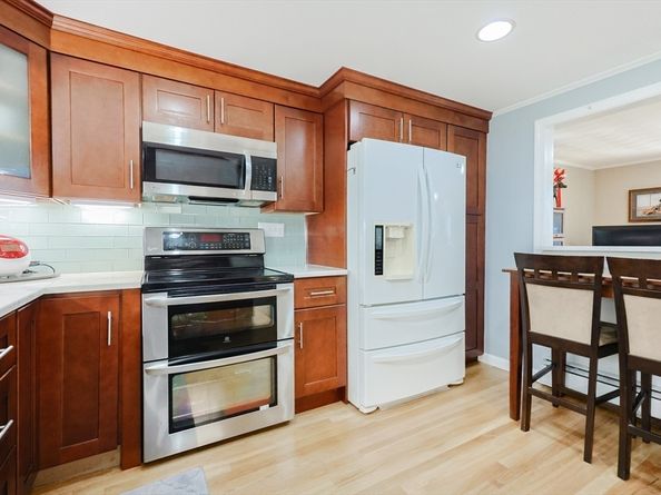 8 Ralph St, Medford MA 02155