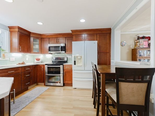 8 Ralph St, Medford MA 02155