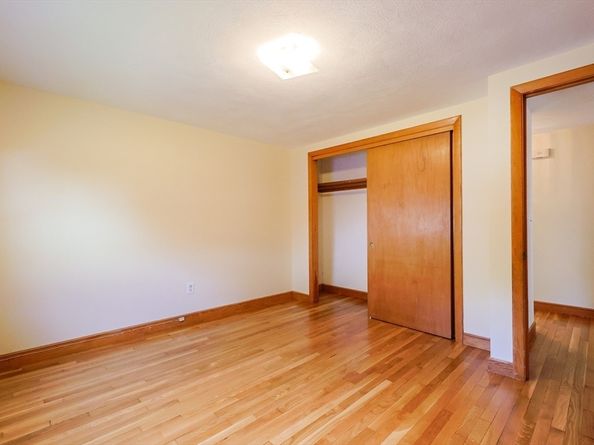 57 Beach St, Milford MA 01757