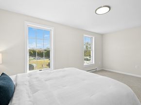 7 Mayberry Dr H, Westborough MA 01581