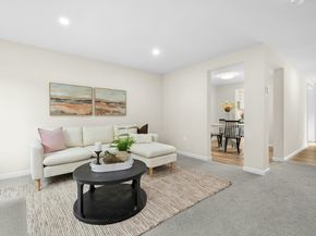 7 Mayberry Dr H, Westborough MA 01581