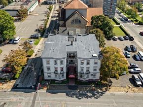 162 Warren Ave, Brockton MA 02301