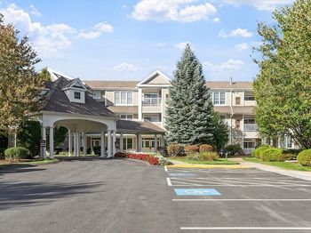 1117 Emerald Court