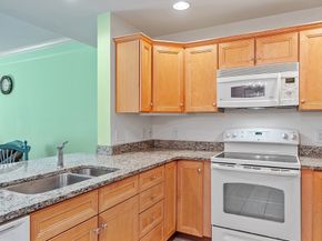1117 Emerald Court 1117, Tewksbury MA 01876