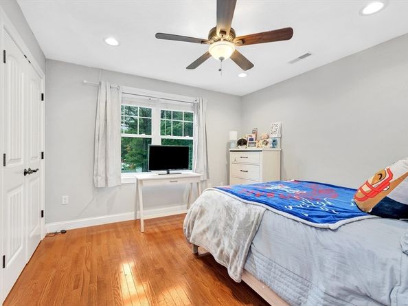 5 Oak Street, Wilmington MA 01887