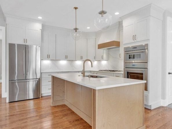 360 Blue Hill Drive, Westwood MA 02090