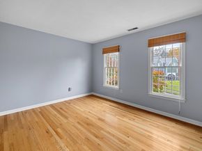 45 Piccadilly Way, Westborough MA 01581
