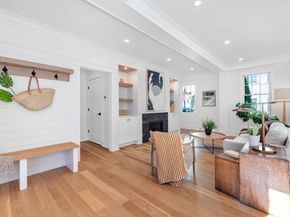 11 Orange St 2, Newburyport MA 01950