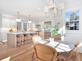 11 Orange St 2, Newburyport MA 01950