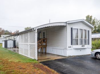 556 Central Street