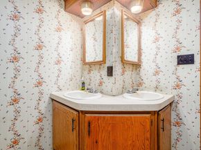 556 Central Street 39, Leominster MA 01453