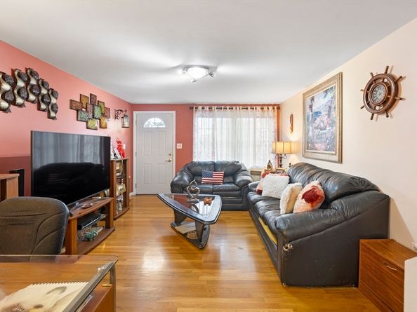 150 Webster Ave 3, Chelsea MA 02150