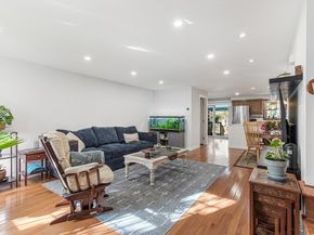 10 Eagle Dr 10, Douglas MA 01516