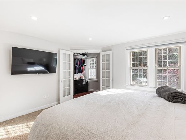 10 Eagle Dr 10, Douglas MA 01516