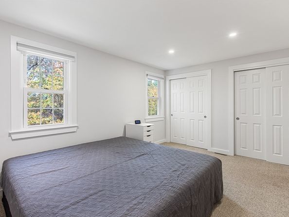 10 Eagle Dr 10, Douglas MA 01516