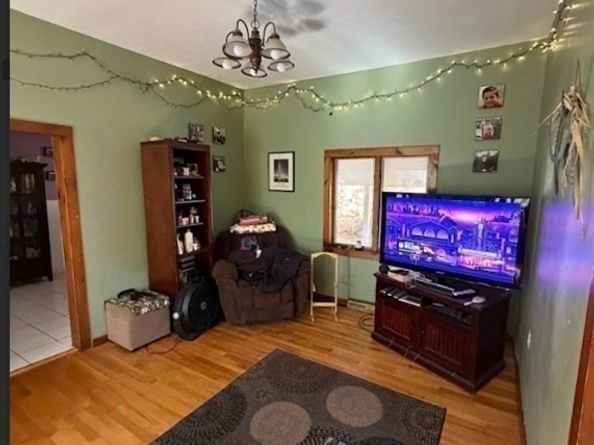 5 Amber St, Worcester MA 01602