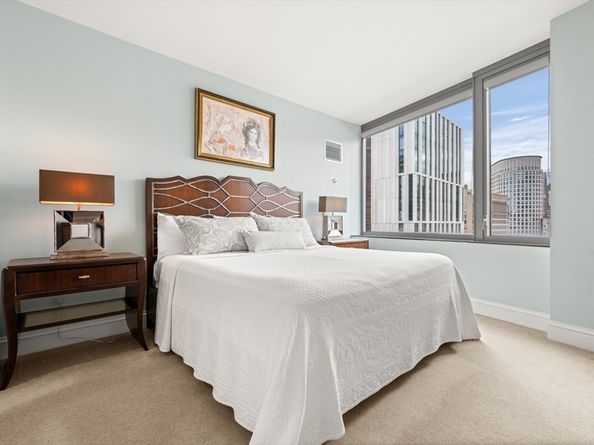 1 Charles St South 1110, Boston MA 02116