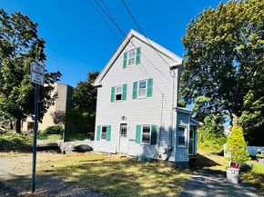 73 Scotch Pond Pl, Quincy MA 02169