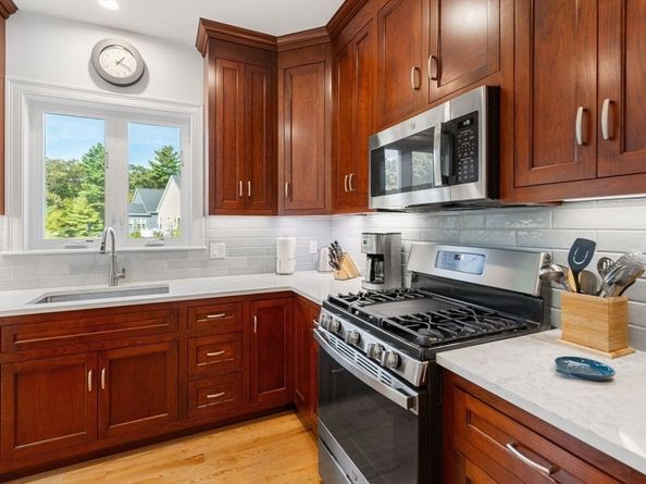 43 Bittersweet Circle 43, Holliston MA 01746