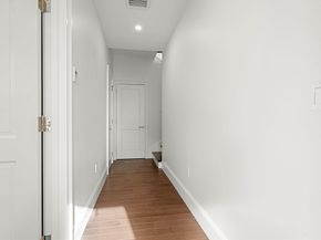 20 Mechanic Square 3, Marblehead MA 01945