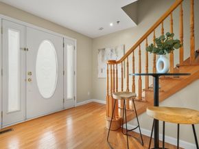 40 Myrtle St 9, Waltham MA 02453