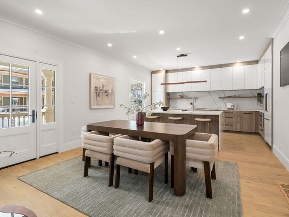 36 Osborne Rd 1, Brookline MA 02446