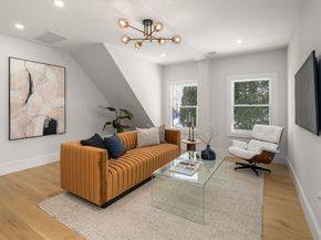 36 Osborne Rd 1, Brookline MA 02446